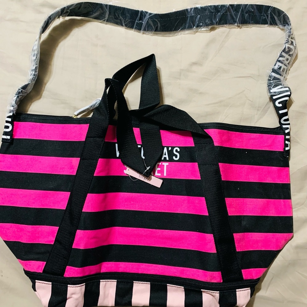 Victoria's Secret Expandable Weekender Pink & Black Striped
Canvas Tote Bag.NWT
